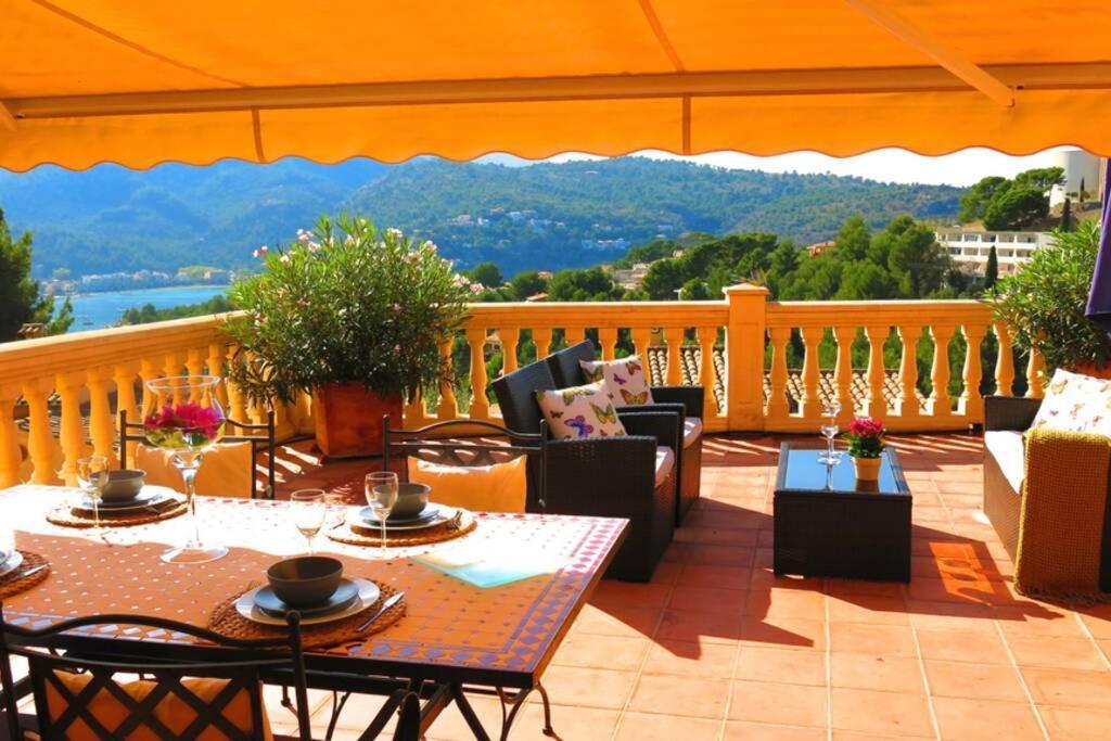 Apartamento En El Puerto De Soller Con Gran Terraza Privada Y Vistas Al Mar. Piscina Comunitaria. Localizado En Un Zona Tranquila Y Muy Soleada. Wifi Gratis Disponible. Parking. Luaran gambar