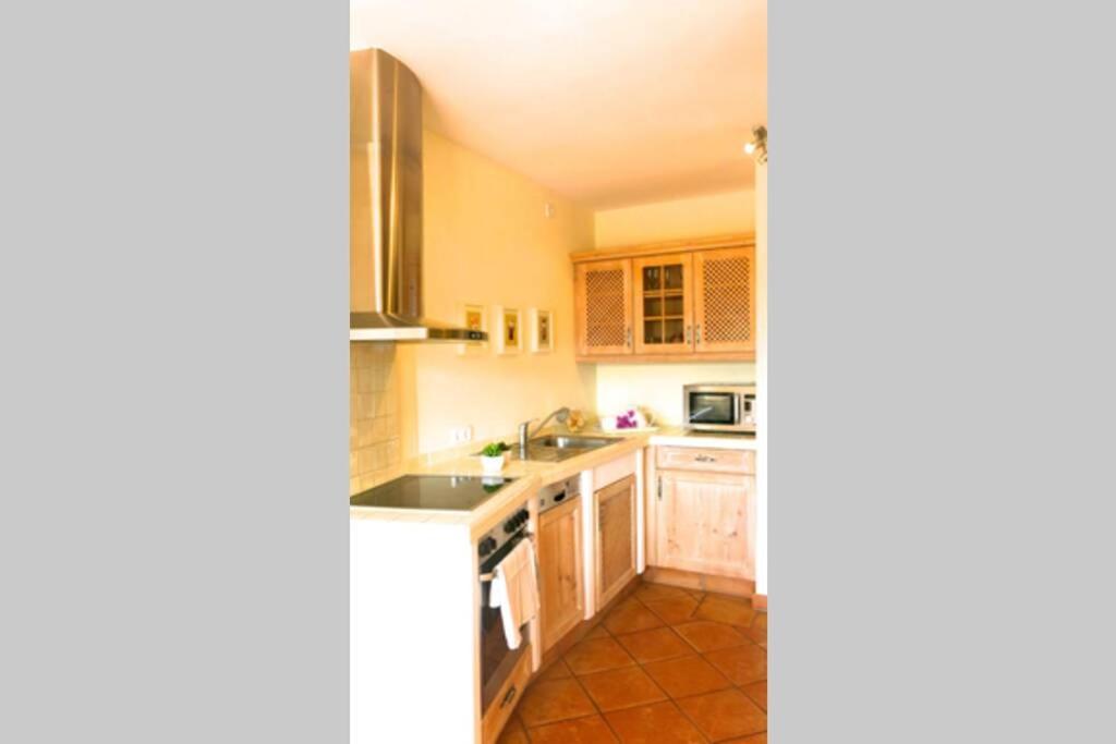 Apartamento En El Puerto De Soller Con Gran Terraza Privada Y Vistas Al Mar. Piscina Comunitaria. Localizado En Un Zona Tranquila Y Muy Soleada. Wifi Gratis Disponible. Parking. Luaran gambar